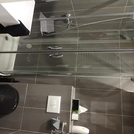 Superbe In 450m Sea & Parking 公寓 *